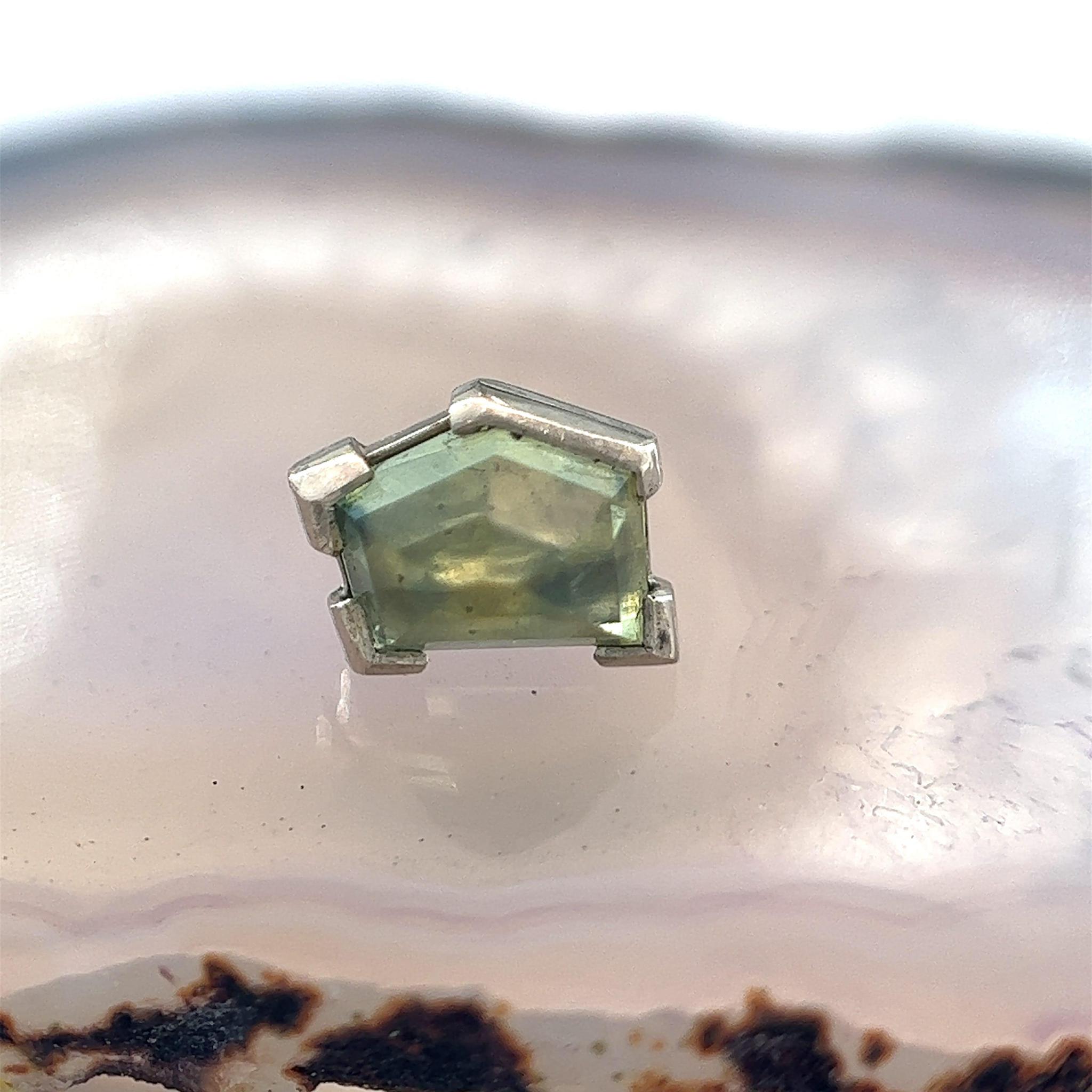 Geometric Cut 7.8mmx5.5mm Sapphire 14k White